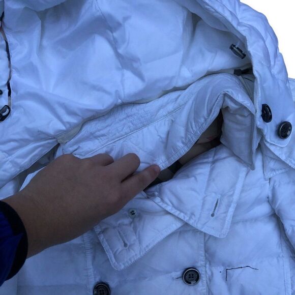 RARE Burberry Goose Down Jacket White Burberry Brit Puffer Coat Medium - Picture 6 of 16